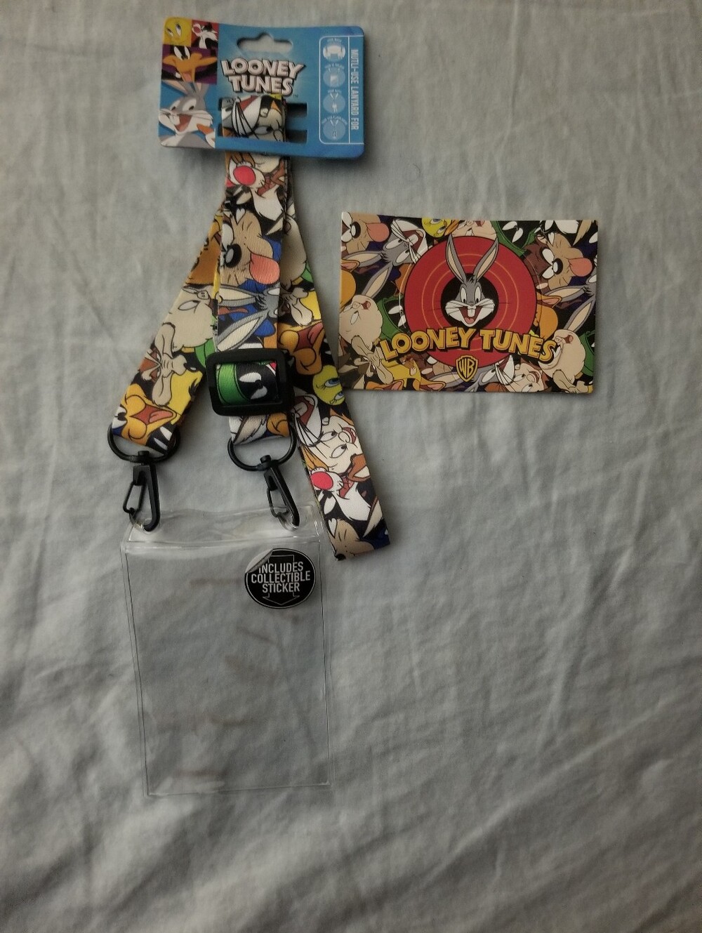 Bioworld Warner Bros. Looney Tunes Multicolor Lanyard w/ Clear ID Holder
